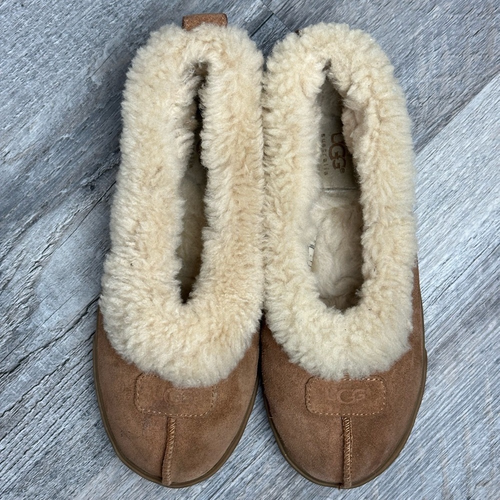 UGG AUSTRALIA RYLAN FUZZY SHERPA SLIP ON SLIPPER TAN CHESTNUT WOMEN’S Size 6